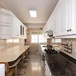 Train & - Marina - Unik Vacation Таррагона