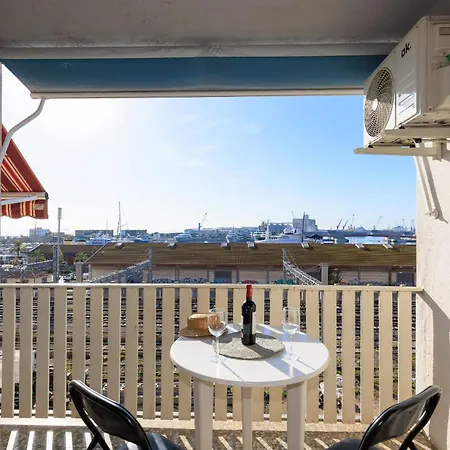 Train & - Marina - Unik Vacation Apartmán Tarragona